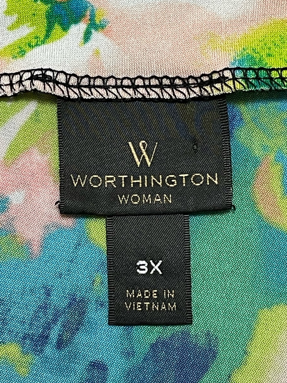 Worthington Bright Floral Scoop-Neck Shell in Blue, Green, Pink - Picture 5 of 6